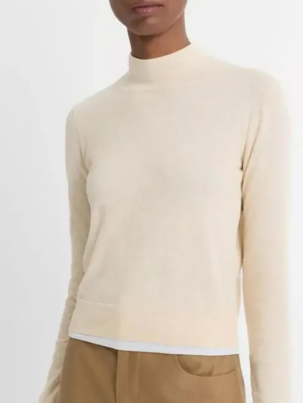 Vince Light Cream Mock Neck Women's Sweater. NWOT